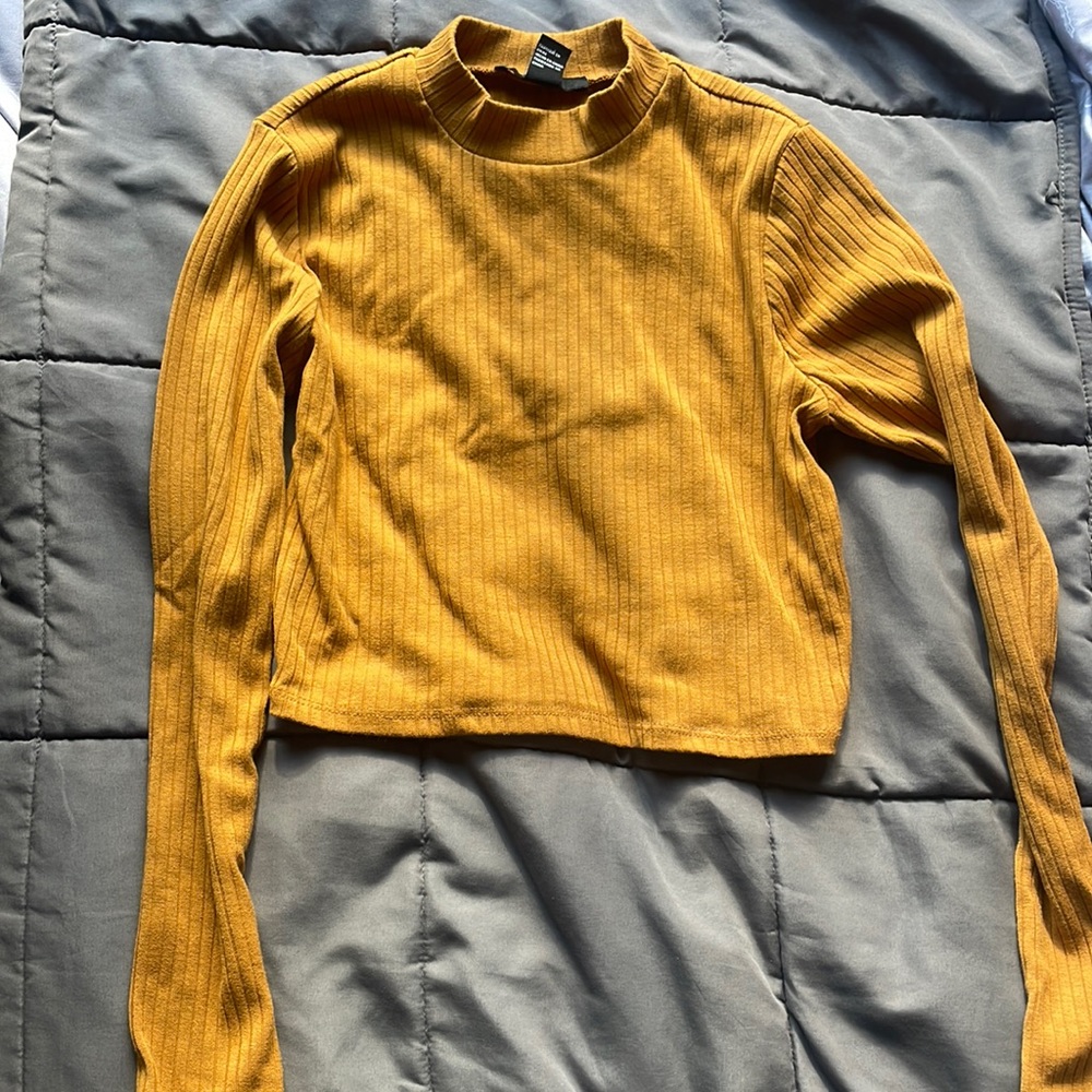 Forever 21 crop size m